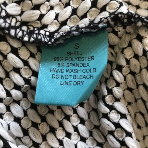 Francesca’s Polka Dot Skirt - Picture 6 of 6